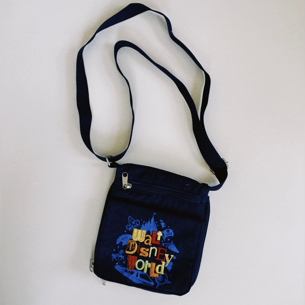 Vintage kids Disney World embroidered cross body bag